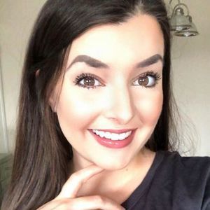 Meet your Posher, Jacqueline